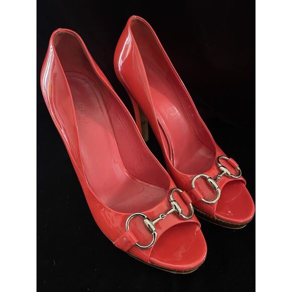 Vintage Gucci Horsebit Peep Toe Pumps Red Patent Size US 8 READ - Picture 1 of 12